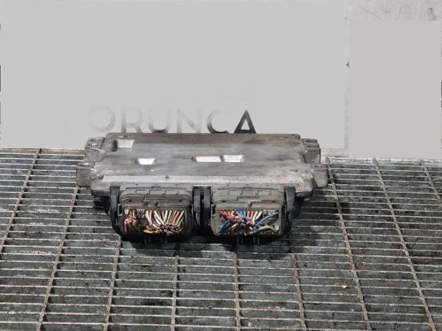 bontott SUZUKI GRAND VITARA Motorvezérlő