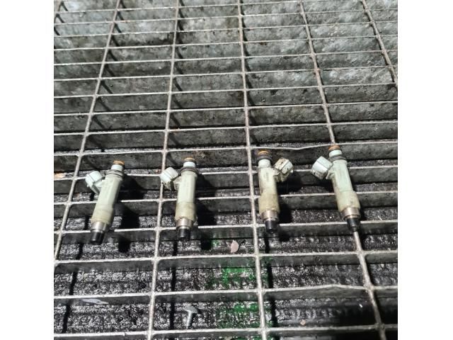 bontott SUZUKI GRAND VITARA Porlasztó (1 db)