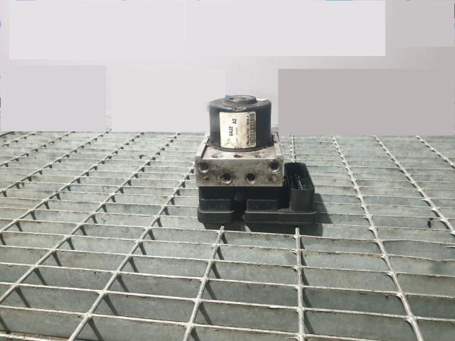 bontott SUZUKI GRAND VITARA ABS Kocka