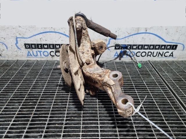 bontott SUZUKI GRAND VITARA Bal első Csonkállvány