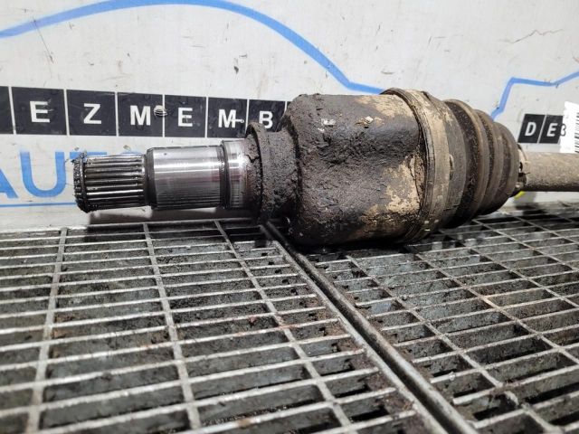 bontott SUZUKI GRAND VITARA Bal hátsó Féltengely