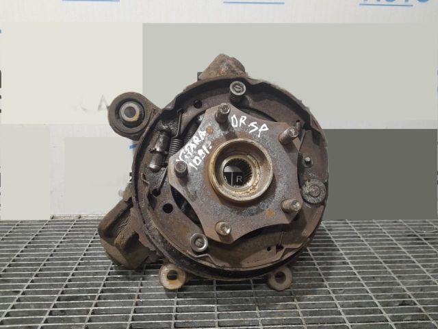 bontott SUZUKI GRAND VITARA Jobb hátsó Csonkállvány