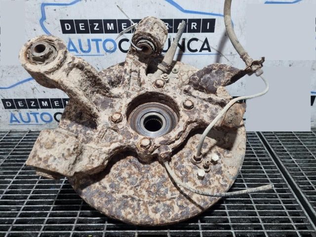 bontott SUZUKI GRAND VITARA Jobb hátsó Csonkállvány