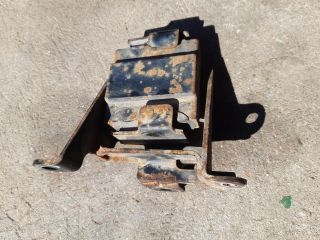 bontott SUZUKI GRAND VITARA Motor Tartó Bak (Pozíciófüggetlen)