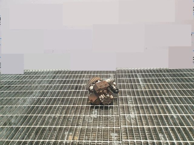 bontott SUZUKI GRAND VITARA Nagynyomású Szivattyú