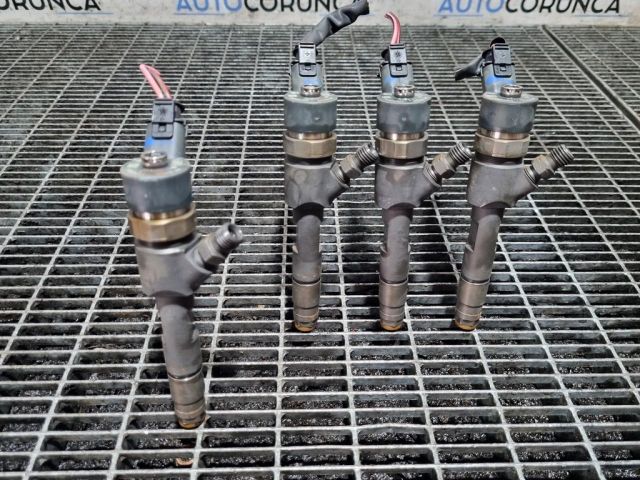 bontott SUZUKI GRAND VITARA Porlasztó (1 db)