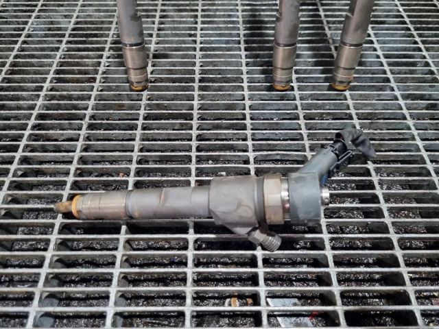 bontott SUZUKI GRAND VITARA Porlasztó (1 db)