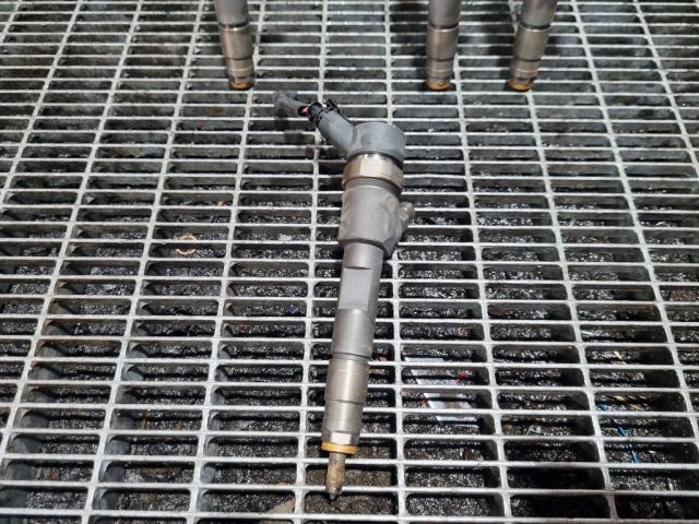 bontott SUZUKI GRAND VITARA Porlasztó (1 db)