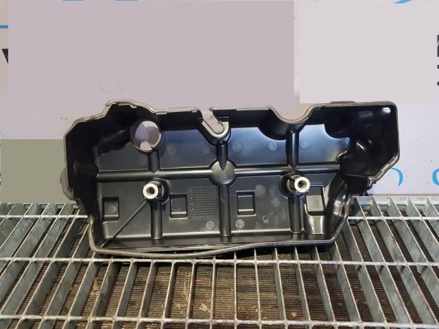 bontott SUZUKI GRAND VITARA Szelepfedél