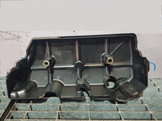 bontott SUZUKI GRAND VITARA Szelepfedél