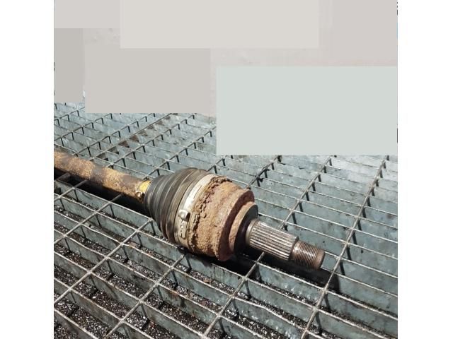 bontott SUZUKI GRAND VITARA Bal Féltengely