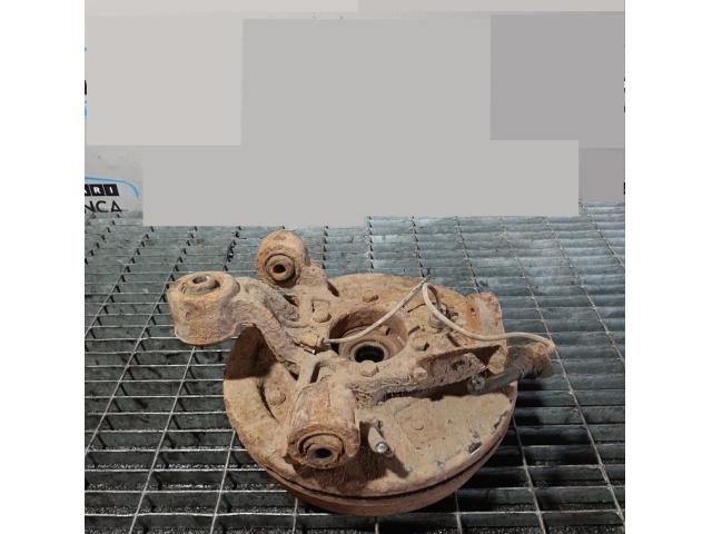 bontott SUZUKI GRAND VITARA Bal hátsó Csonkállvány