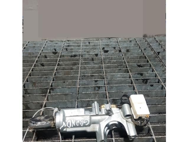 bontott SUZUKI GRAND VITARA Gyújtáskapcsoló