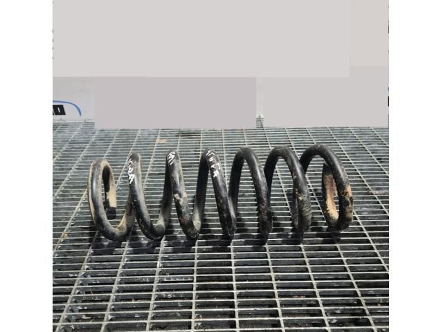 bontott SUZUKI GRAND VITARA Első Rugó