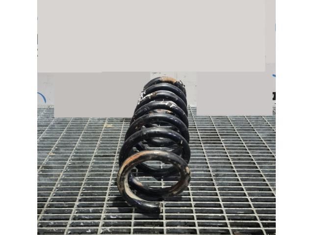 bontott SUZUKI GRAND VITARA Első Rugó