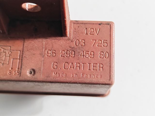 bontott SUZUKI GRAND VITARA Üzemanyag Szivattyú Relé