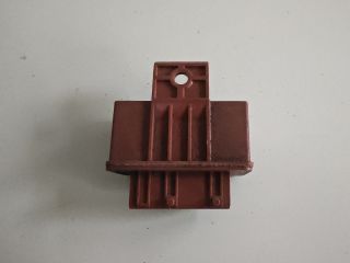 bontott SUZUKI GRAND VITARA Üzemanyag Szivattyú Relé