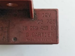 bontott SUZUKI GRAND VITARA Üzemanyag Szivattyú Relé