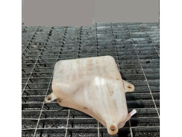 bontott SUZUKI GRAND VITARA Kiegyenlítő Tartály