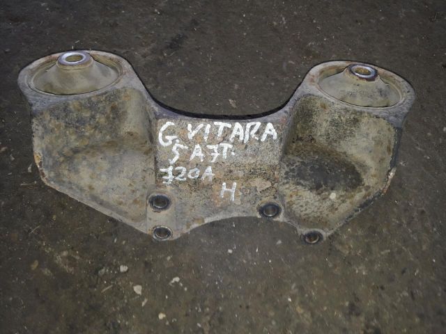 bontott SUZUKI GRAND VITARA Motor Tartó Bak (Pozíciófüggetlen)