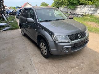 bontott SUZUKI GRAND VITARA Vízhűtő Radiátor (Klímás)