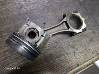 bontott SUZUKI GRAND VITARA Dugattyú és Hajtókar