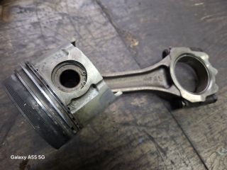 bontott SUZUKI GRAND VITARA Dugattyú és Hajtókar