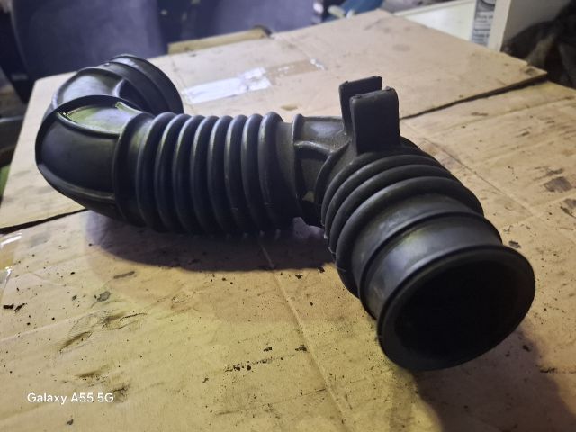 bontott SUZUKI GRAND VITARA Légbeömlő Cső