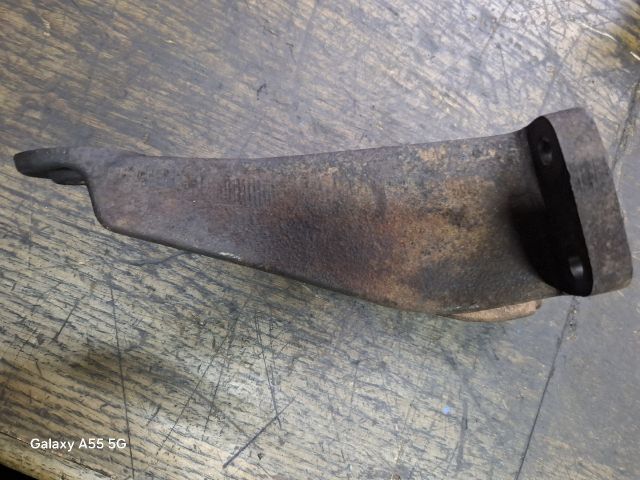 bontott SUZUKI GRAND VITARA Motor Tartó Bak Jobb