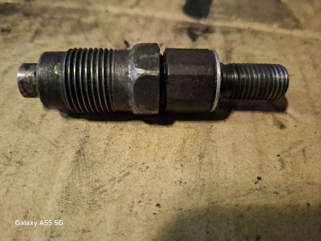 bontott SUZUKI GRAND VITARA Porlasztó (1 db)