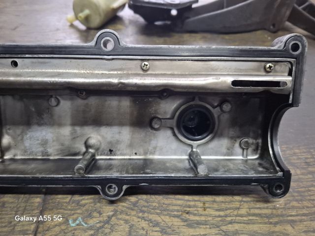 bontott SUZUKI GRAND VITARA Szelepfedél