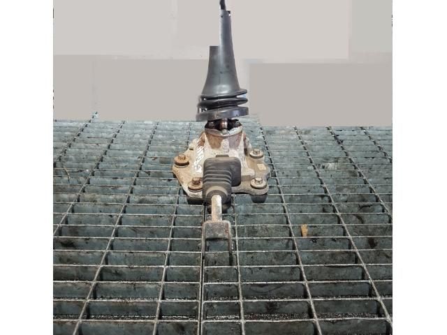 bontott SUZUKI GRAND VITARA Váltó Kulissza