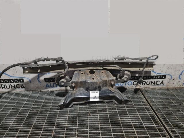 bontott SUZUKI GRAND VITARA Alsó Összekötő