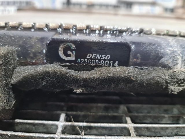 bontott SUZUKI GRAND VITARA Vízhűtő Radiátor (Klímás)