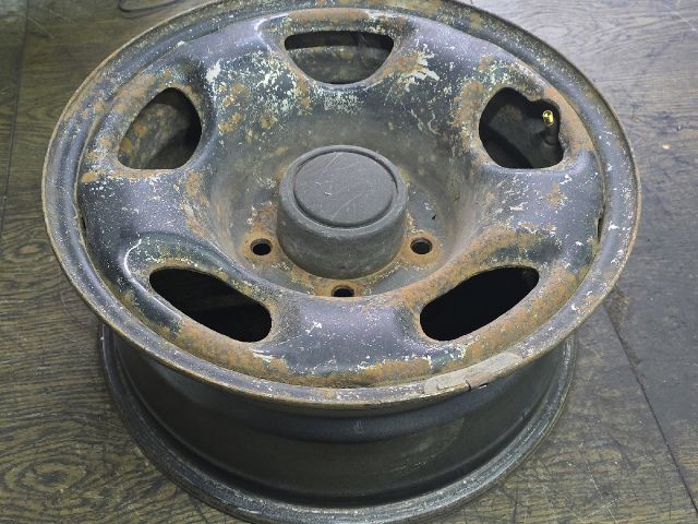 bontott SUZUKI GRAND VITARA Acélfelni (1 db)