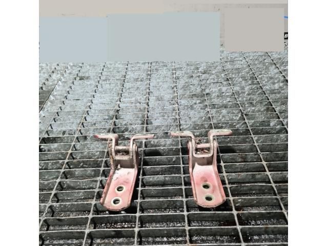 bontott SUZUKI GRAND VITARA Ajtó Zsanér (Pozíciófüggetlen)