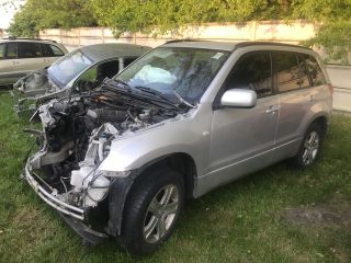 bontott SUZUKI GRAND VITARA Bal B Oszlop