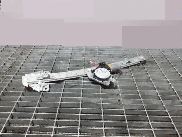 bontott SUZUKI GRAND VITARA Bal első Ablakemelő Szerkezet (Elektromos)