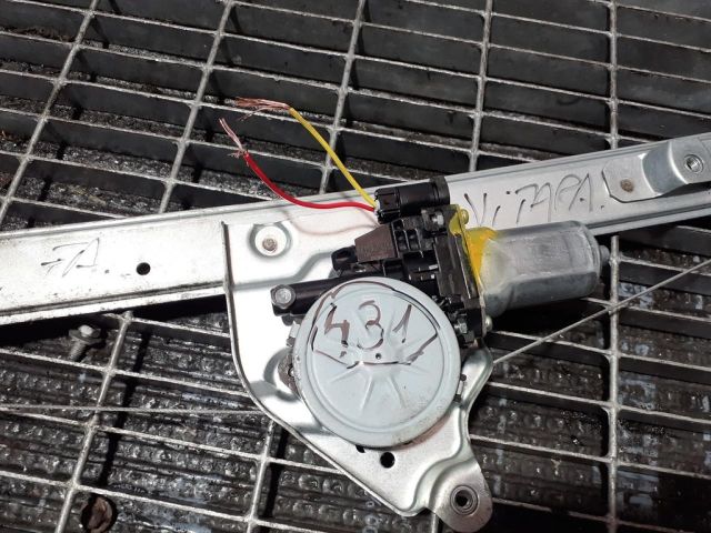 bontott SUZUKI GRAND VITARA Bal első Ablakemelő Szerkezet (Elektromos)