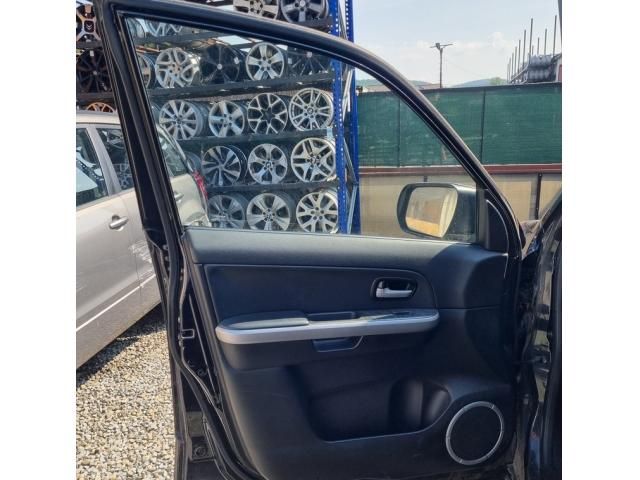 bontott SUZUKI GRAND VITARA Bal első Ajtó (Üres lemez)