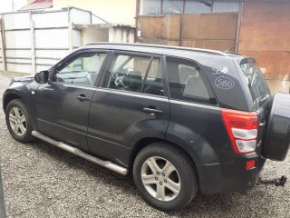 bontott SUZUKI GRAND VITARA Bal első Ajtó (Üres lemez)