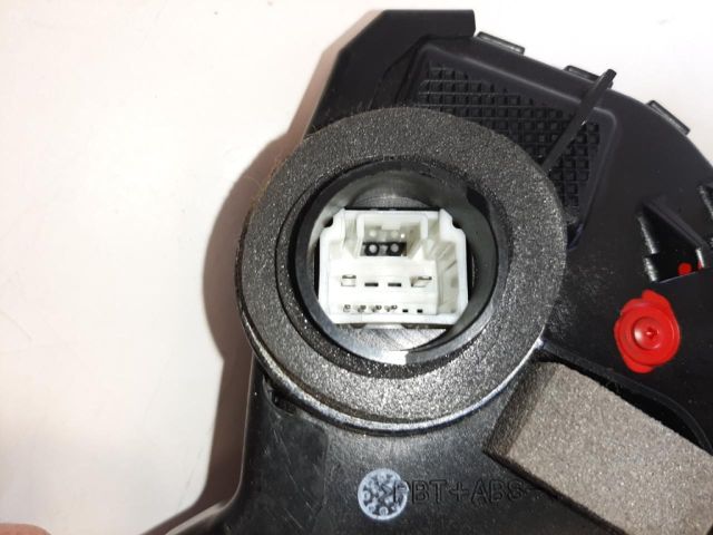 bontott SUZUKI GRAND VITARA Bal első Ajtózár