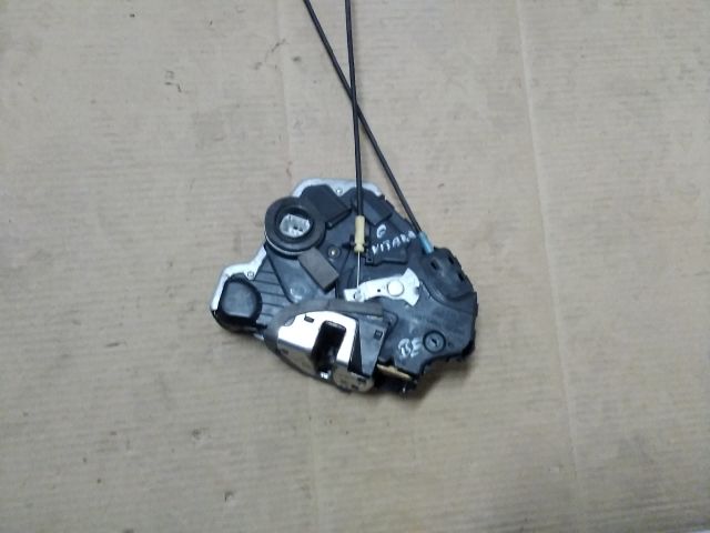 bontott SUZUKI GRAND VITARA Bal első Ajtózár