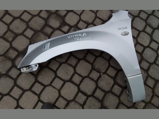 bontott SUZUKI GRAND VITARA Bal első Sárvédő