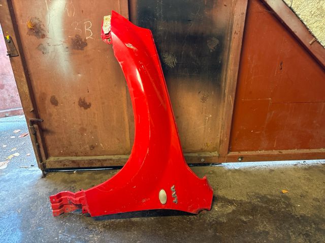 bontott SUZUKI GRAND VITARA Bal első Sárvédő