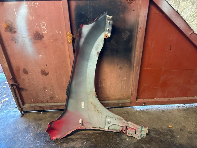 bontott SUZUKI GRAND VITARA Bal első Sárvédő