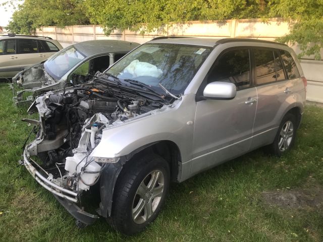 bontott SUZUKI GRAND VITARA Bal első Zsanér