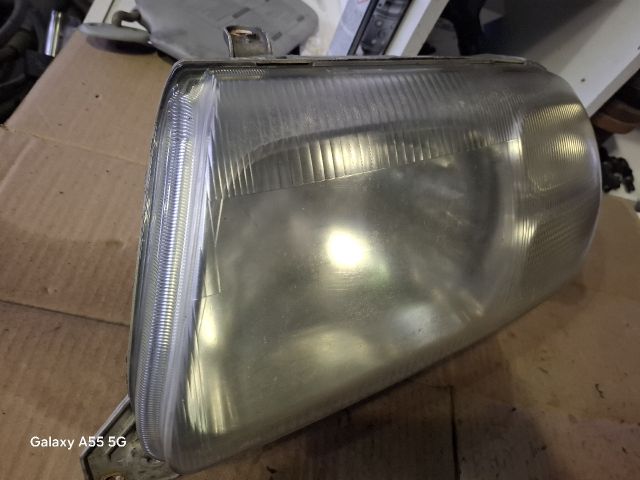 bontott SUZUKI GRAND VITARA Bal Fényszóró