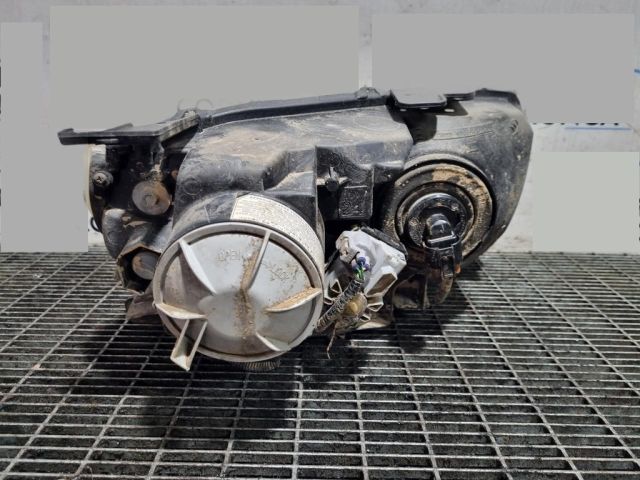 bontott SUZUKI GRAND VITARA Bal Fényszóró