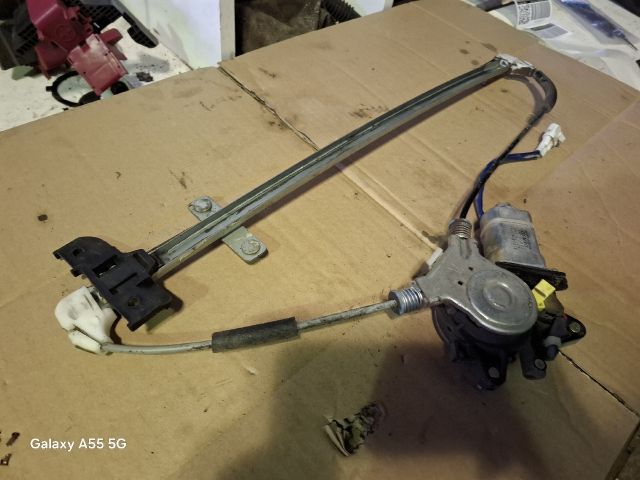 bontott SUZUKI GRAND VITARA Bal hátsó Ablakemelő Szerkezet (Elektromos)